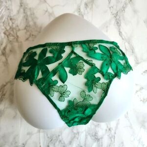 VICTORIA'S SECRET VERY SEXY ZIGGY GLAM FLORAL Embroidered THONG PANTY